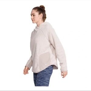 Nike Taupe Sherpa Fleece Pullover in Medium